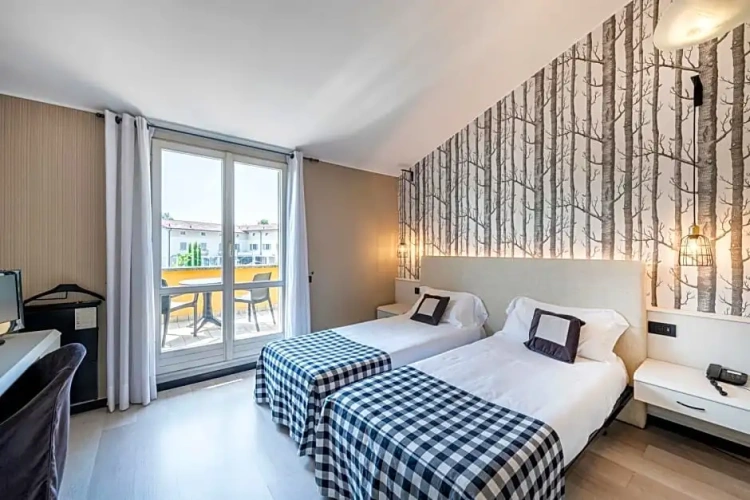 Standard Single room