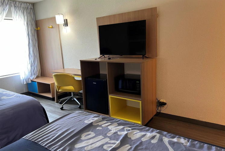 Days Inn by Wyndham West Des Moines / Clive