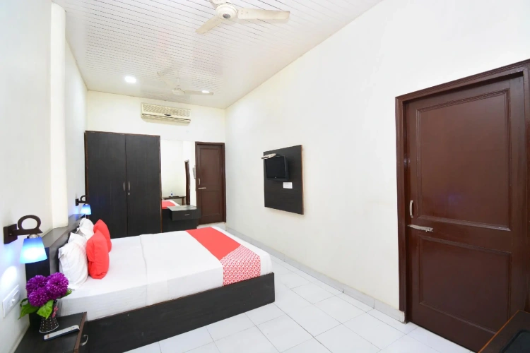 Deluxe Double room