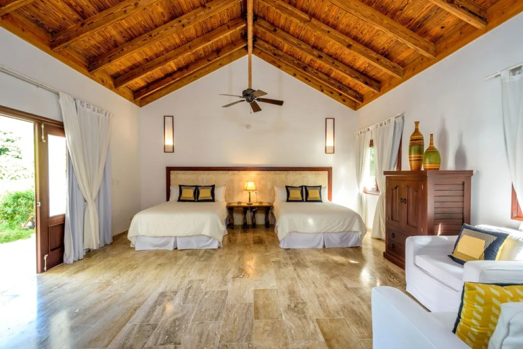 Luxurious Villa