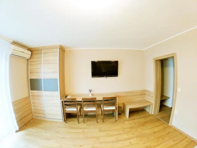 Standard Triple room with balcony