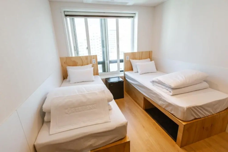 Twin room with city view