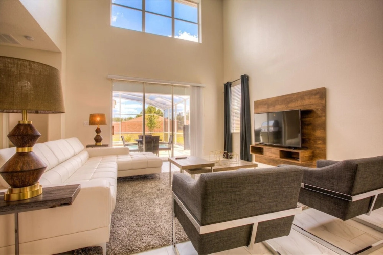 1612 Moon Valley Drive