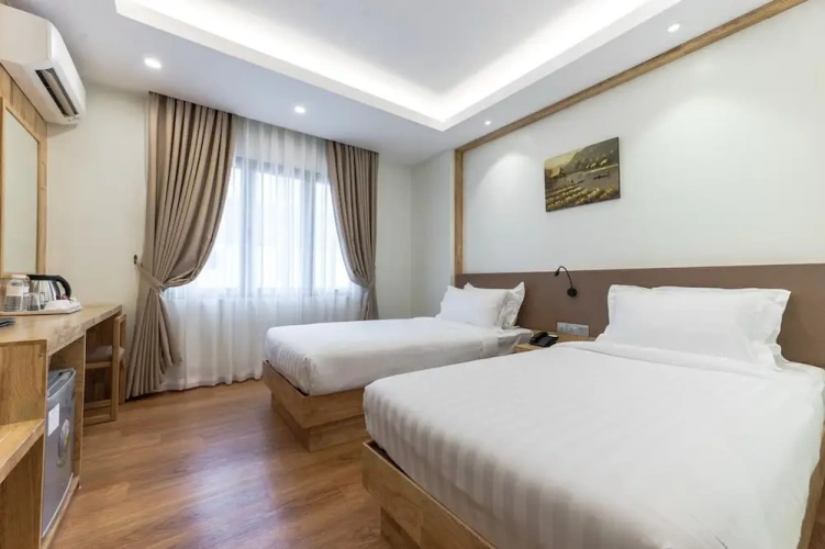 Superior Twin room