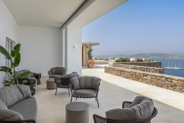 Silver Breeze Villa