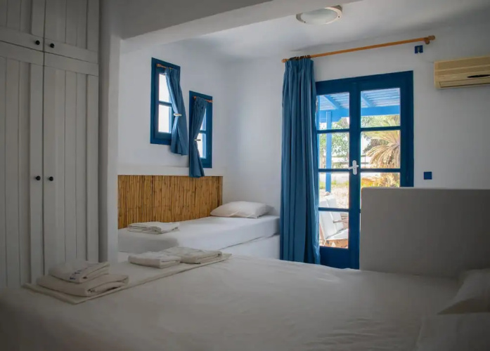 Aeraki Studios & Apartments