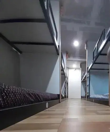 Arya Dormitory Hotel