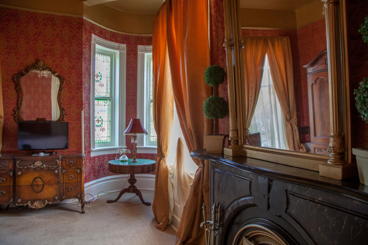 The Cornstalk Hotel