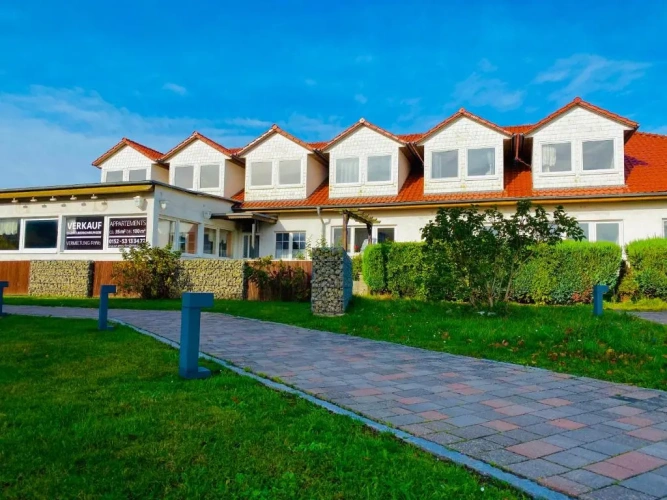 2 Bedrooms Apartment