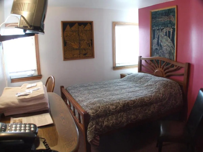 Qupqugiaq Inn
