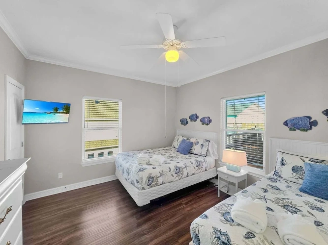 2 Bedrooms Cottage