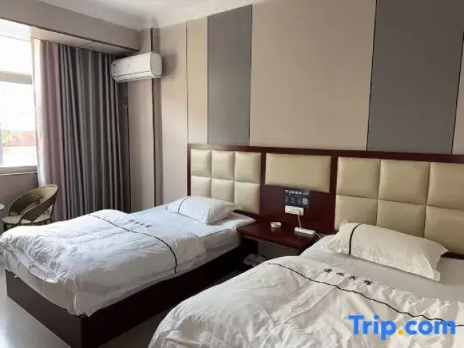 Mengzi Xiaoxiang Hotel (Min 'an Road Branch)