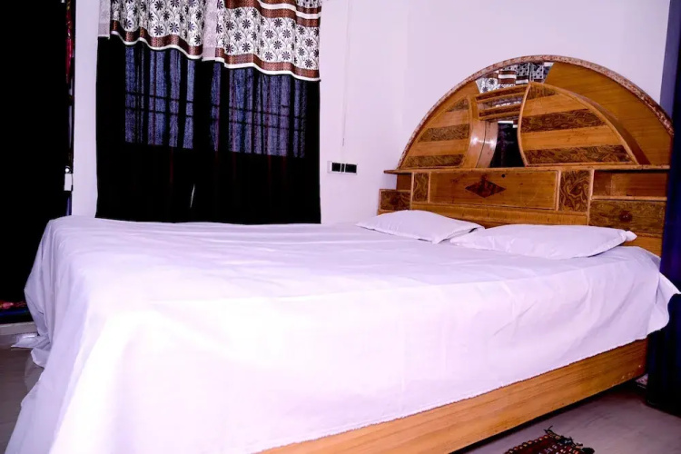 Shivay Guest House