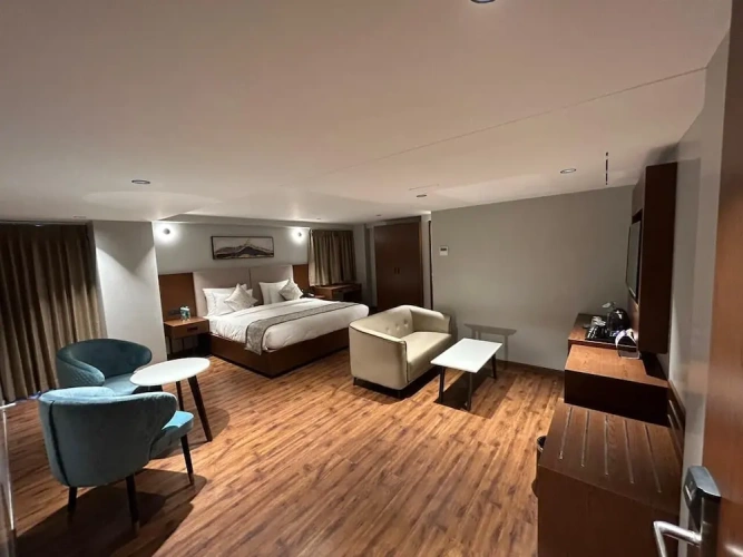 Standard Club room