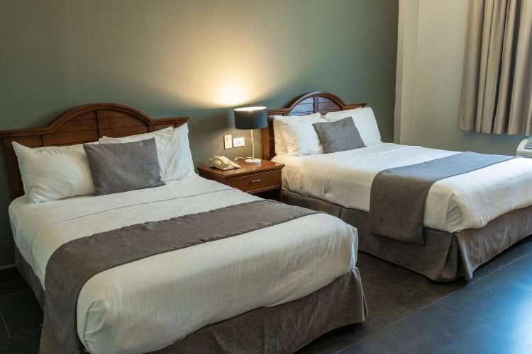 Quadruple Suite