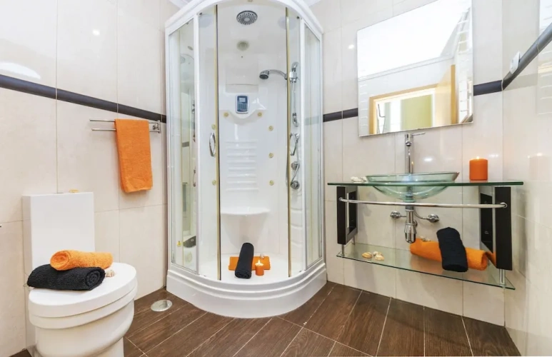 3 Bedrooms Villa