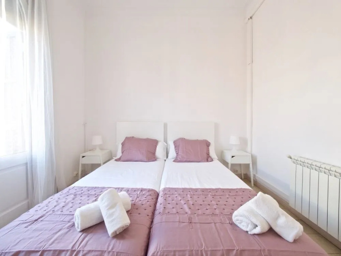 Gaudi Eixample Apartment