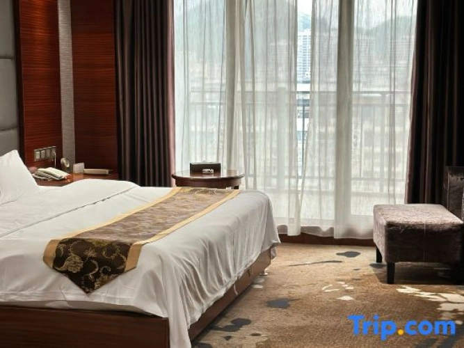 Standard Double room with view