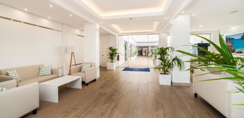 Globales Apartamentos Lord Nelson (Adults Only) photo 14