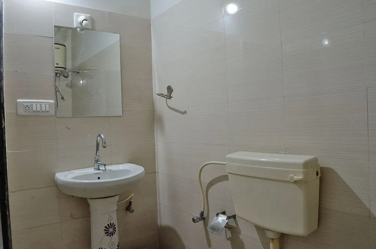 Sadanira Resort