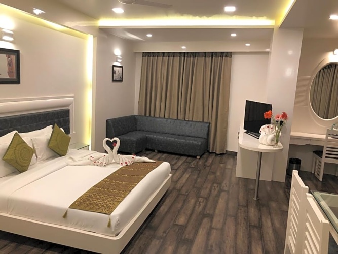 Deluxe Double Suite