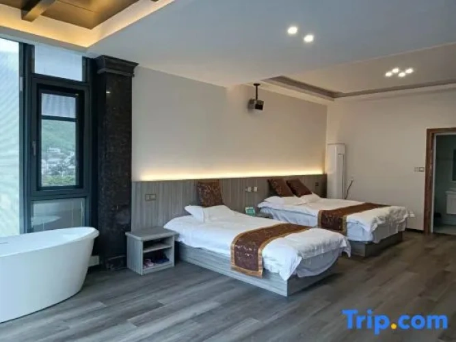 Standard room with view