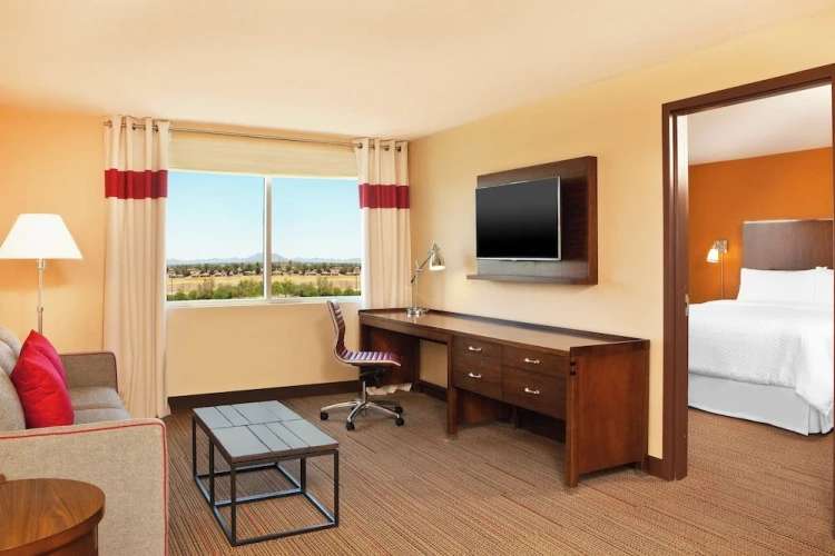1 Bedroom Suite
