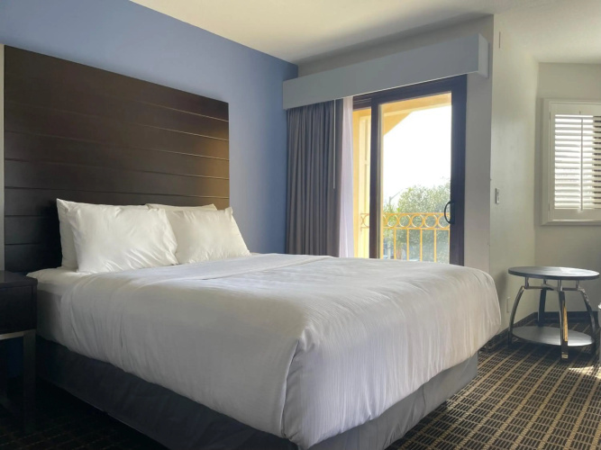 Hotel Solares