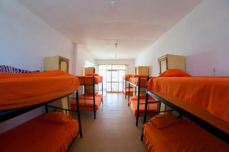 The Point Mancora - Beach Party Hostel