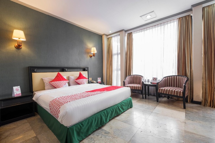 Deluxe Suite