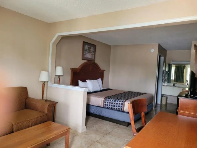 Deluxe Double Suite with view