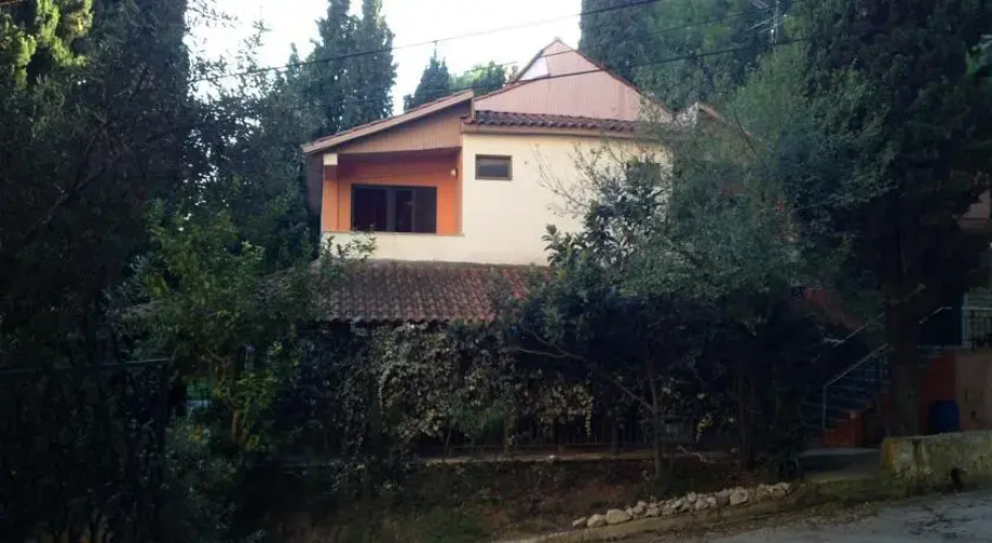 Hotel Dollaku
