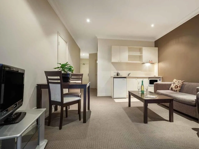 1 Bedroom Apartment