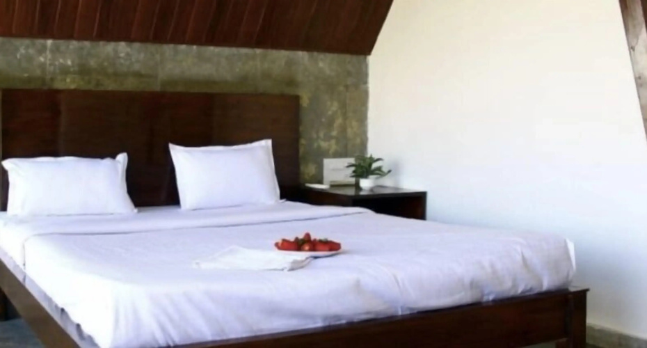 Manshas High-5 Resort