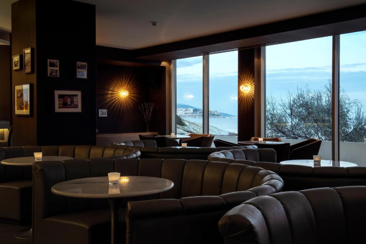 Lucy Hotel