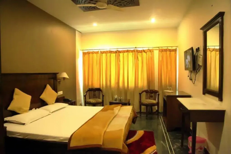 OYO 3987 Hotel Multitech