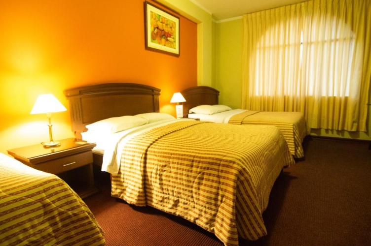 Standard Triple room