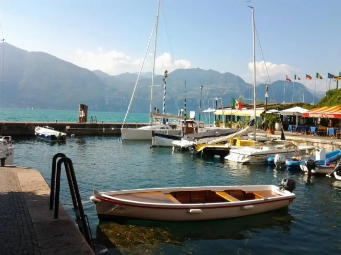 Deluxe Double room with lake view