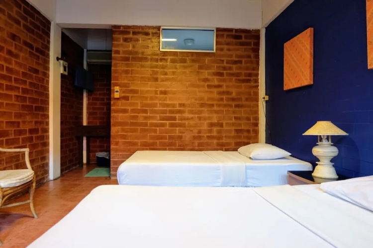 Red Brick Guesthouse