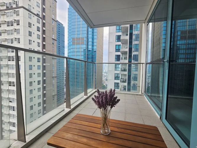 One Uptown Residence