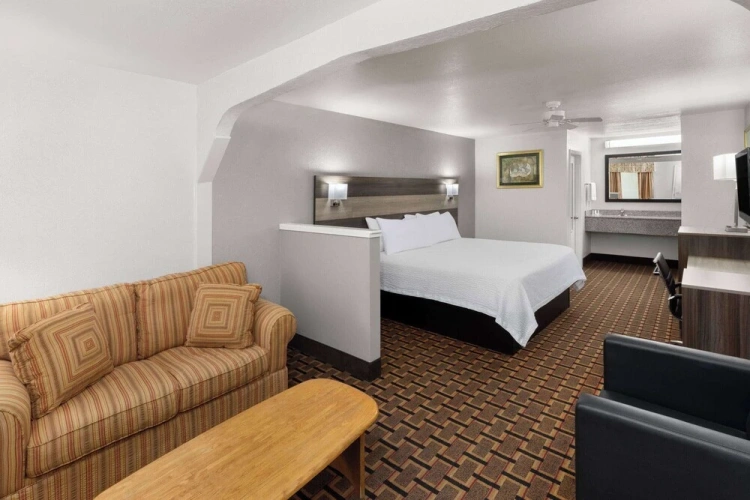 Double Studio Suite