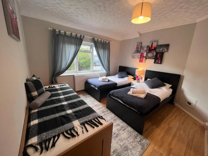 Onslow Maisonette