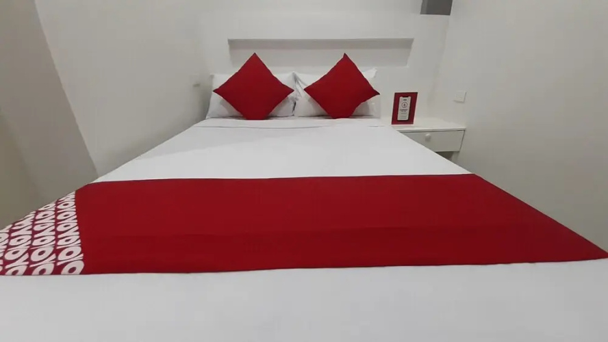 OYO 470 JRJA Hotel