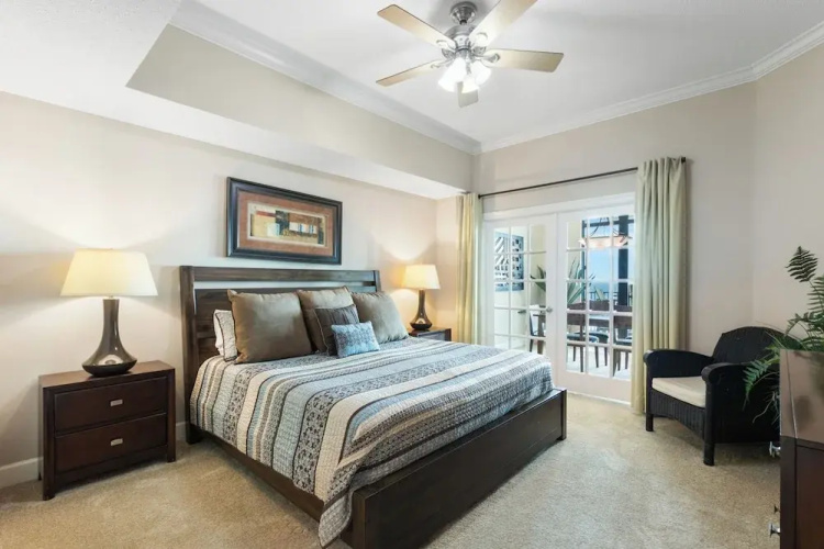 Phoenix West Condominiums