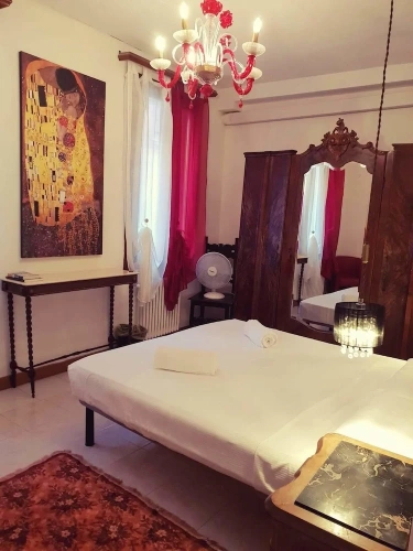 3 Bedrooms Apartment