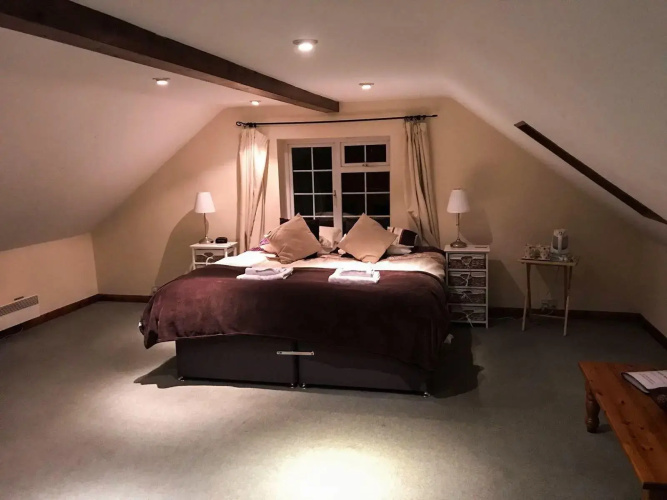 The Pear Tree Inn
