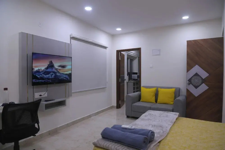 Yendluri S Abode
