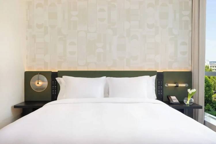 Premium Double room with city view