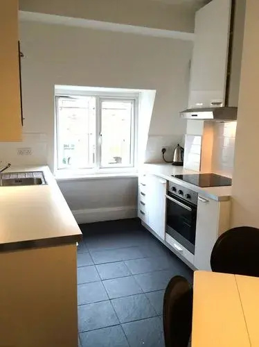Trafalgar Square Apartments