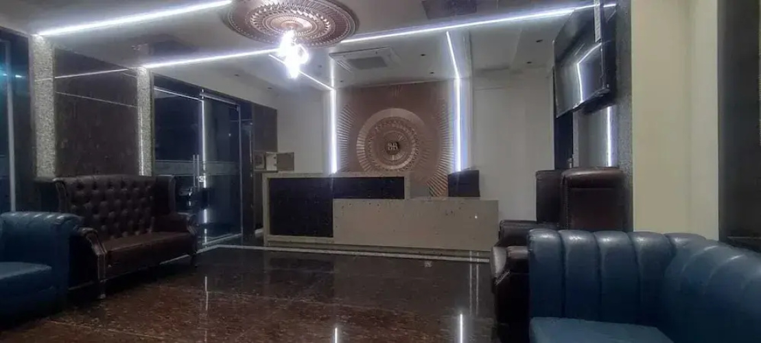 Hotel Breeze Bay - Mumbai